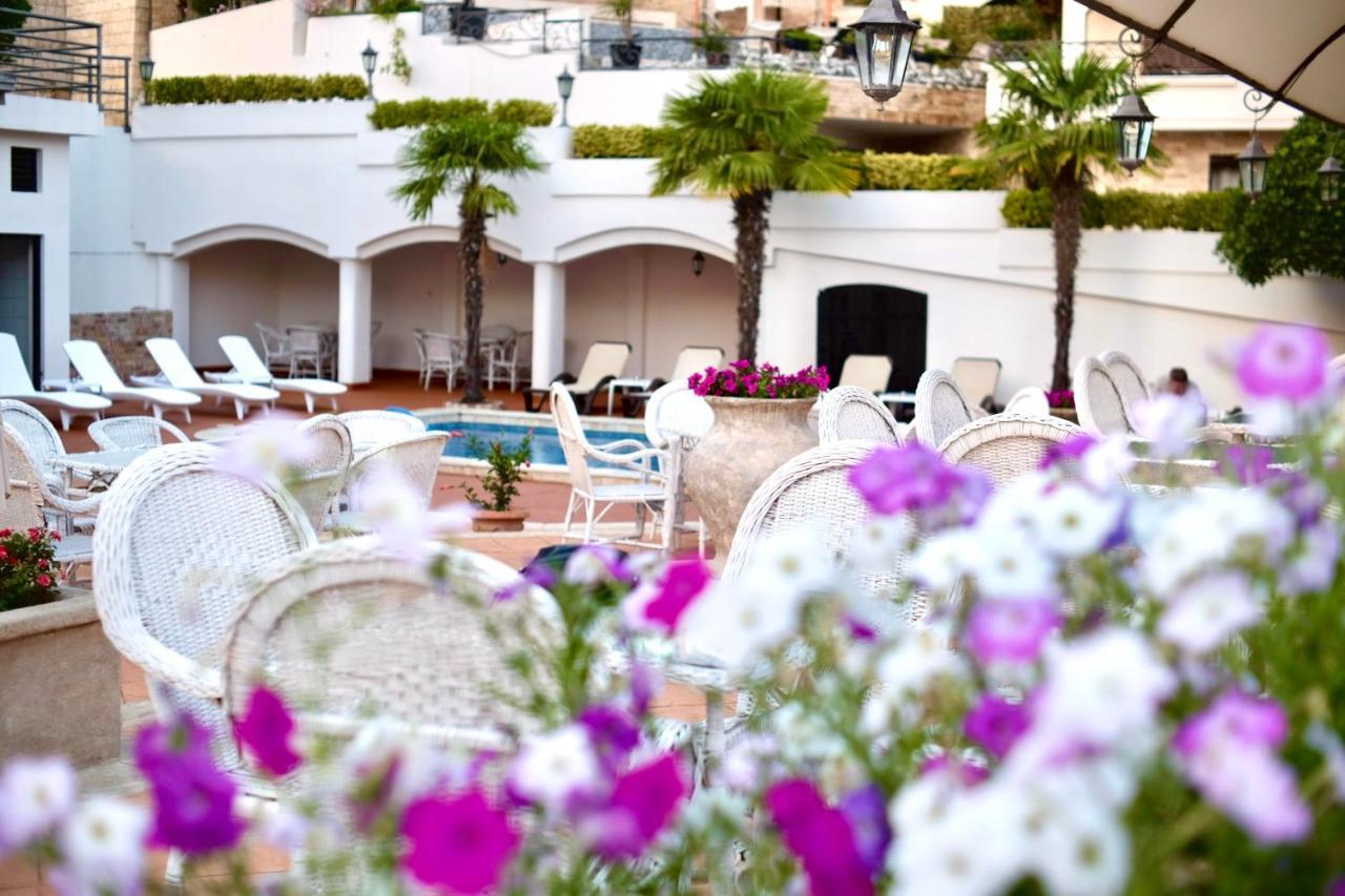 Hotel Kleopatra Ulcinj Exterior photo